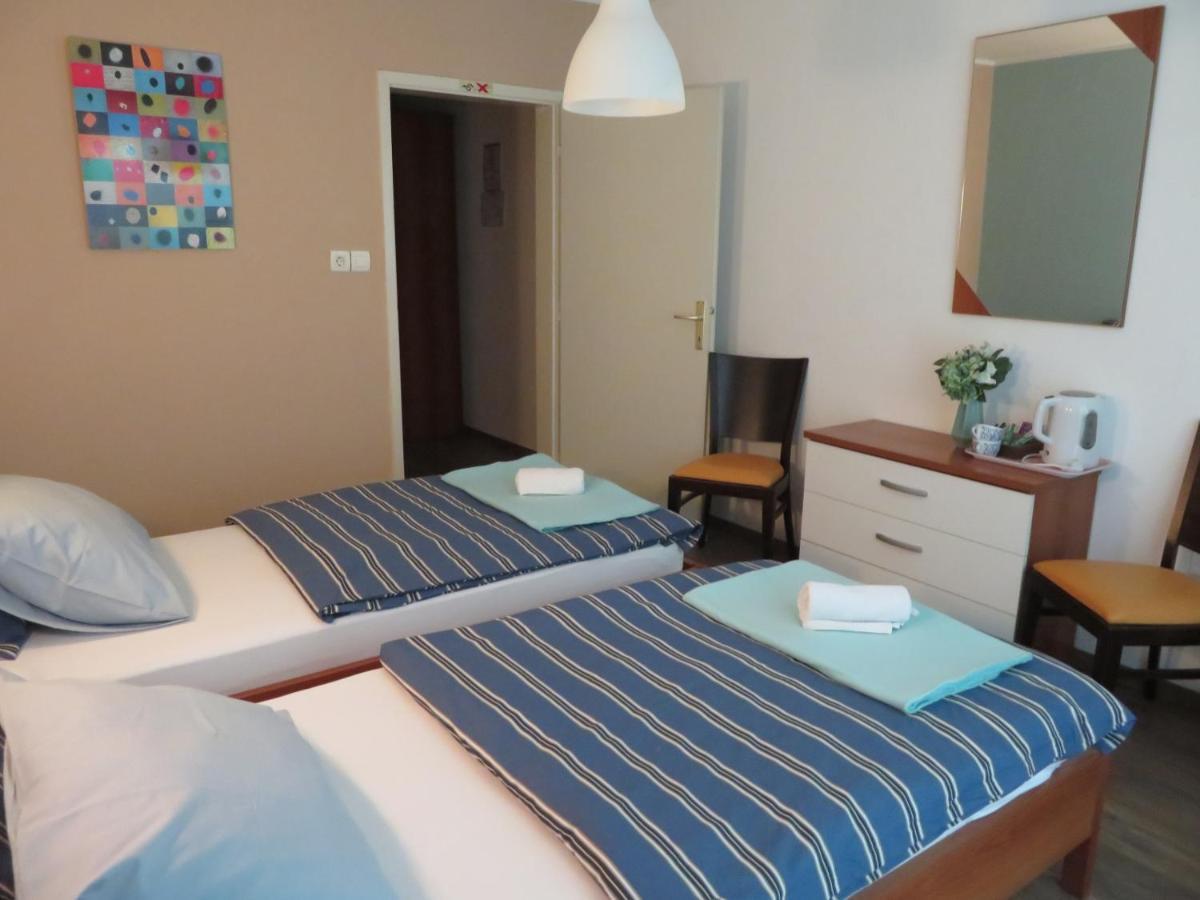 Guesthouse Ob Sotocju Budic Brežice Buitenkant foto