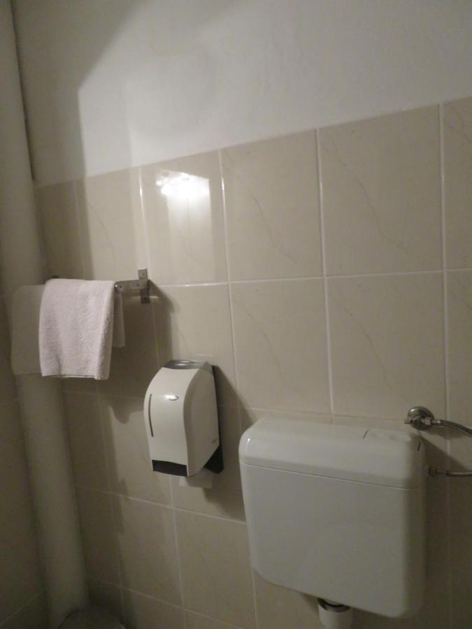 Guesthouse Ob Sotocju Budic Brežice Buitenkant foto
